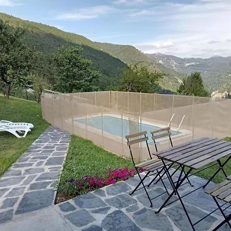 Mini Ron بيت للعطل *