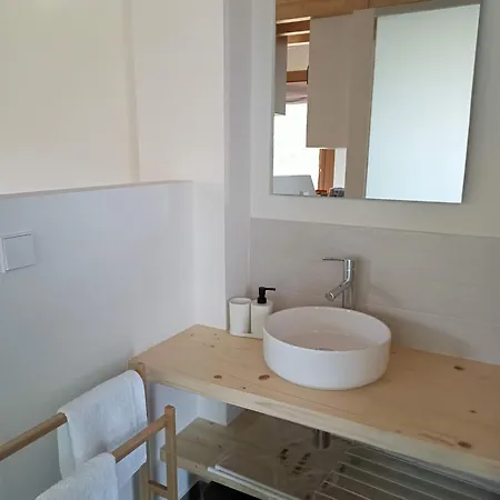 بيت للعطل Mini Ron *